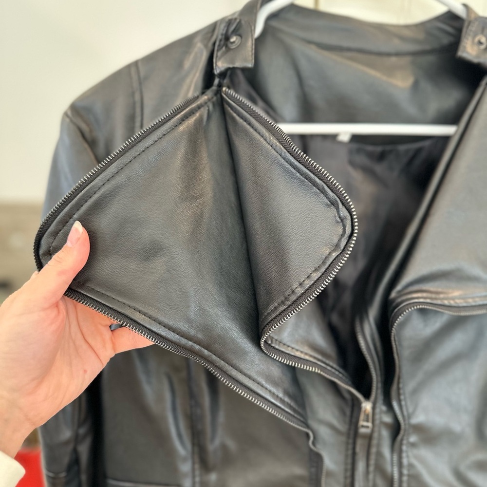 Leather Jacket - Picture 3 of 7